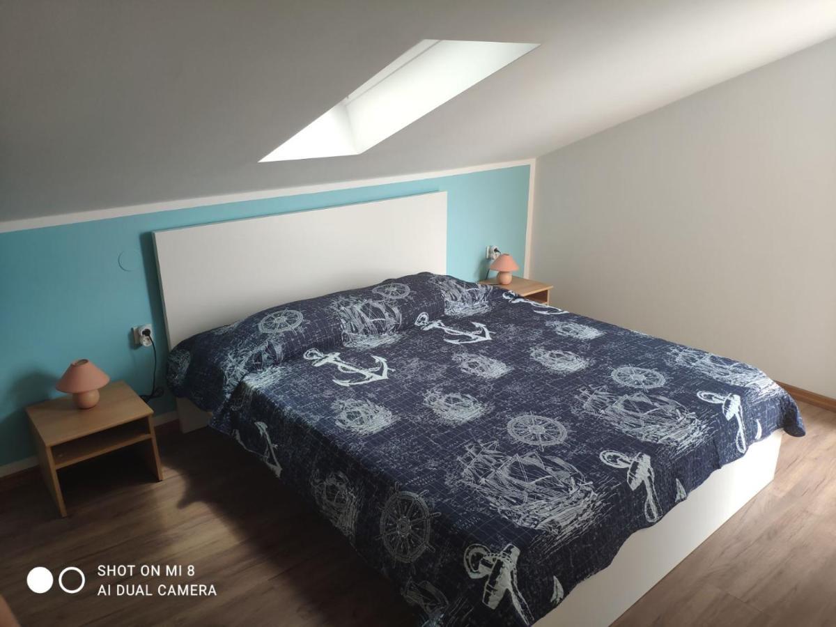Apartment Belvedere Koromačno Esterno foto