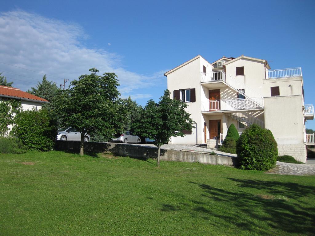 Apartment Belvedere Koromačno Esterno foto